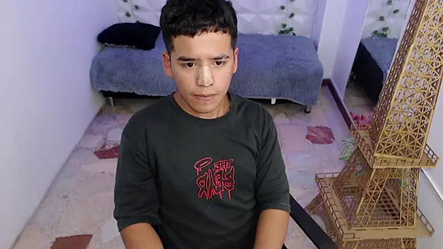 Santiago Acosta  online show from June 26, 3:42 am
