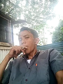 Younk001 online show from July 13, 2:46 am