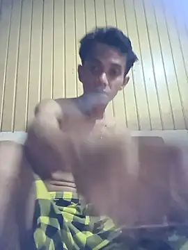 Younk001 online show from July 28, 4:39 pm