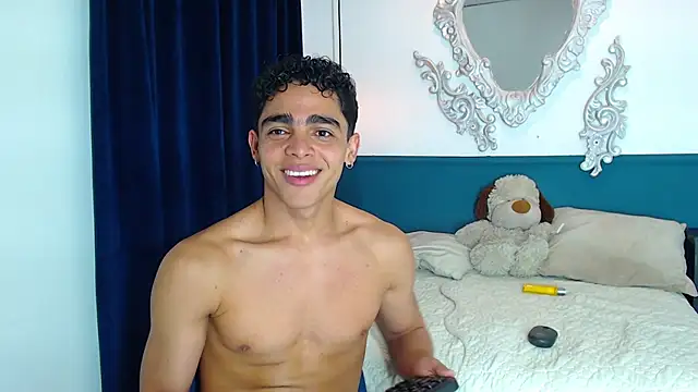 victori  online show from July 25, 5:48 am
