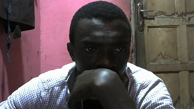 Snapshot of blakkvirus chatting on September 18, 12:34 am blakkvirus online show from September 18, 12:34 am