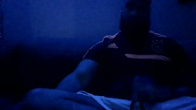 Miquelbrowncock online show from August 3, 9:21 pm