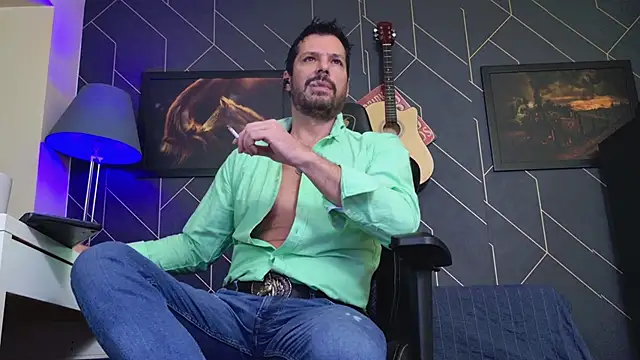 ChrisKox online show from November 28, 6:16 am