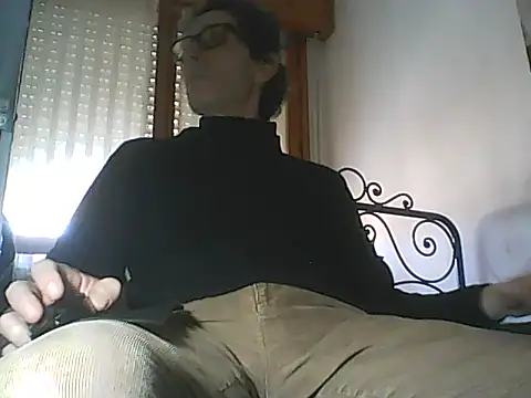 Moro ra online show from March 28, 1:22 pm