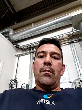 dick81 online show from July 16, 12:45 pm