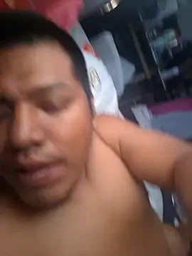 juliopantoja online show from March 4, 4:03 pm