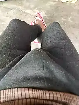 bigh96dik online show from February 1, 7:15 am