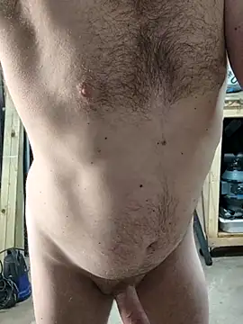 Snapshot of IronedTitan chatting on September 25, 1:26 am IronedTitan online show from September 25, 1:26 am