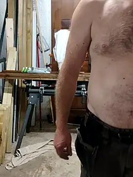 Snapshot of IronedTitan chatting on September 28, 12:52 am IronedTitan online show from September 28, 12:52 am