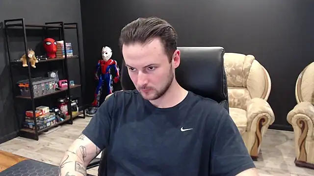 MihasikD online show from April 7, 11:32 am