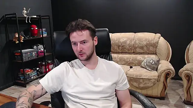 MihasikD online show from November 23, 1:33 pm