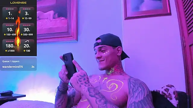 Snapshot of ImDominike chatting on February 9, 5:01 pm ImDominike online show from February 9, 5:01 pm