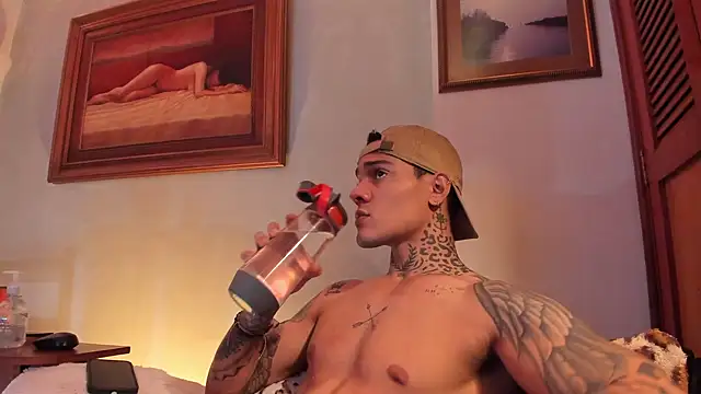 Snapshot of ImDominike chatting on March 5, 2:25 am ImDominike online show from March 5, 2:25 am