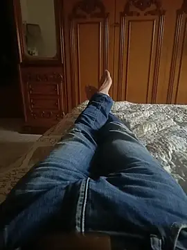 Bobby967 online show from December 2, 9:45 am