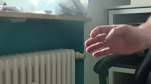 NylonHype online show from April 10, 1:40 pm