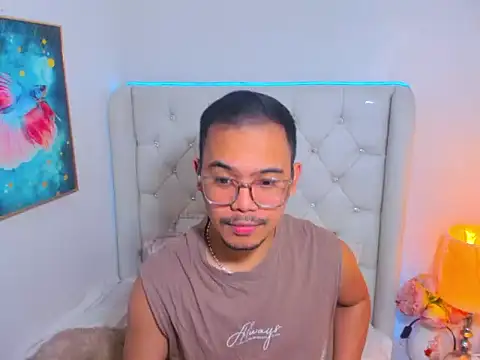 AsianZero online show from April 26, 5:21 pm