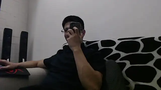 SebastianReiss online show from October 4, 5:40 pm