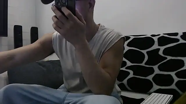 SebastianReiss online show from October 20, 7:07 pm