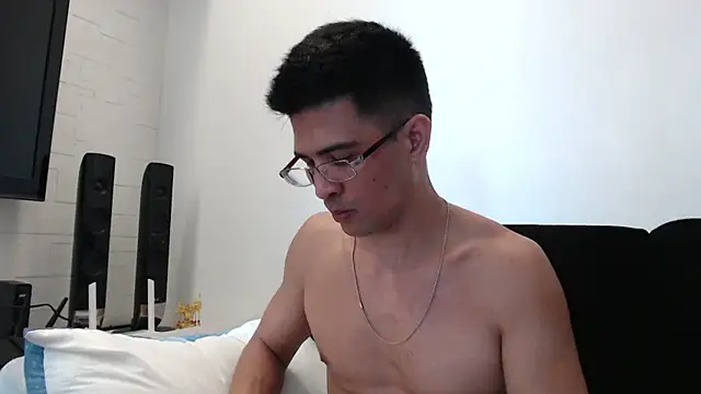 SebastianReiss online show from March 18, 4:18 am