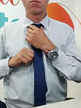 Snapshot of Business_dickkk chatting on October 25, 1:46 pm Business dickkk online show from October 25, 1:46 pm