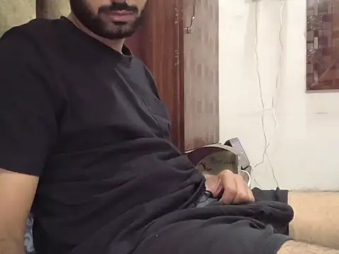 Snapshot of brownie_cake_cb chatting on October 7, 1:48 pm brownie cake cb online show from October 7, 1:48 pm