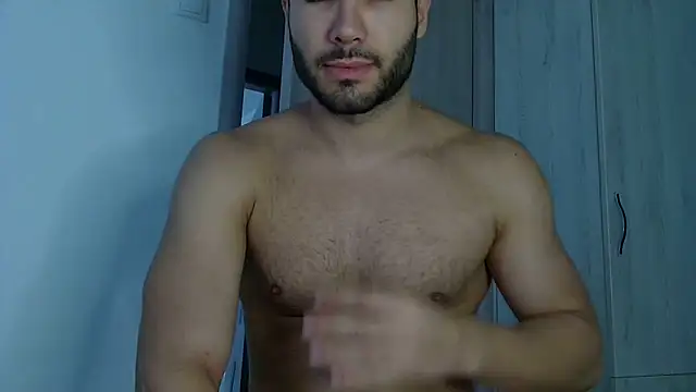 Snapshot of Justynn1 chatting on September 12, 4:45 am Justynn1 online show from September 12, 4:45 am