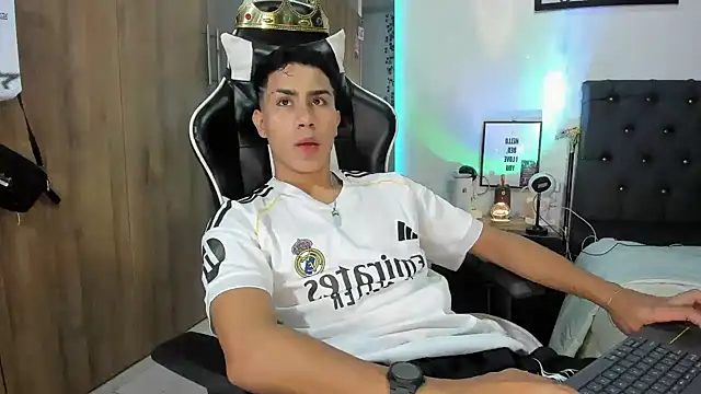 AlanNaughty online show from February 26, 8:37 am