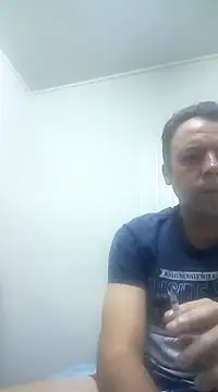 Snapshot of david_geam chatting on December 2, 4:07 pm david geam online show from December 2, 4:07 pm