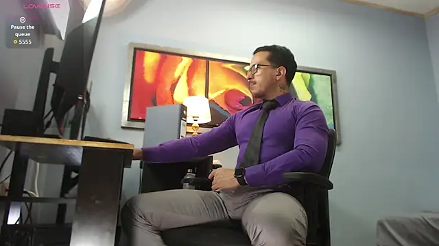 randyluke online show from February 13, 6:35 pm