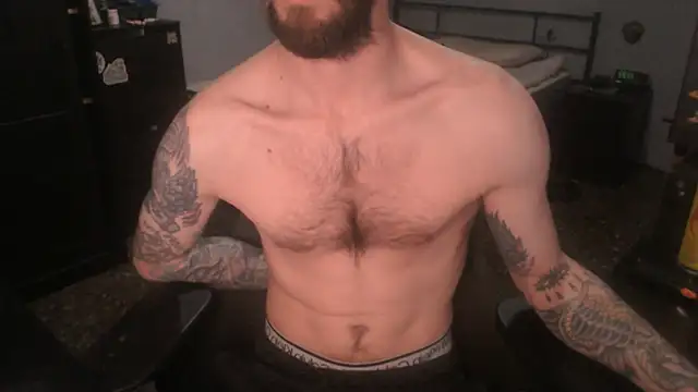 SexxxyLouis online show from January 6, 9:35 am