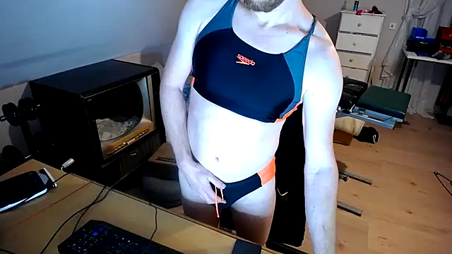 Kinkidani86 online show from October 18, 9:47 am