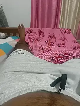 rohithunni123 online show from September 14, 8:33 pm