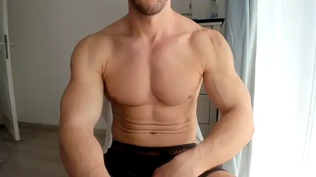 woolfiie online show from April 9, 8:20 am