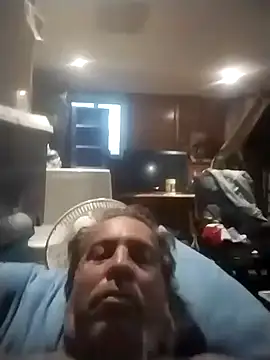 trucker1979 online show from October 1, 11:03 am