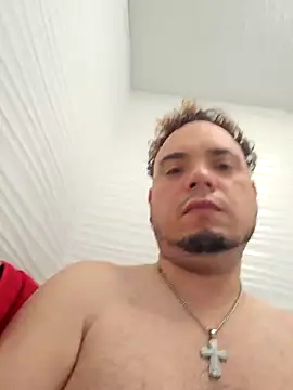 latinoflpr online show from October 28, 5:21 am