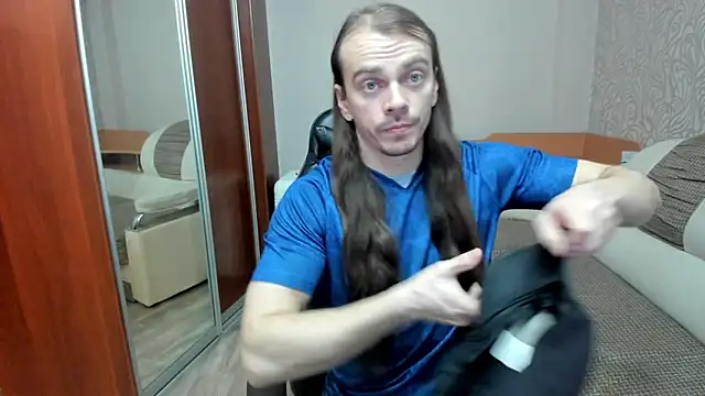 Marrymepls online show from March 23, 3:40 pm