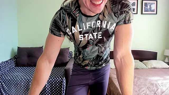 Marrymepls online show from April 13, 8:04 am