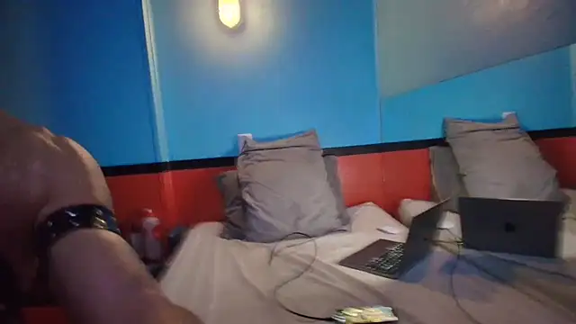 MikyFoxx online show from March 16, 12:11 pm