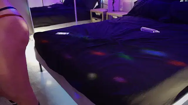 MikyFoxx online show from October 11, 3:54 am