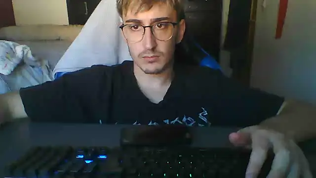 Troycm online show from October 4, 2:00 pm