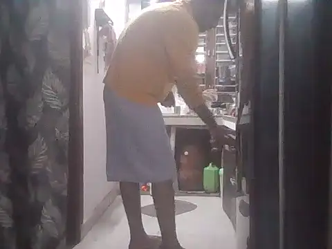 hotindianstud online show from February 15, 3:50 pm