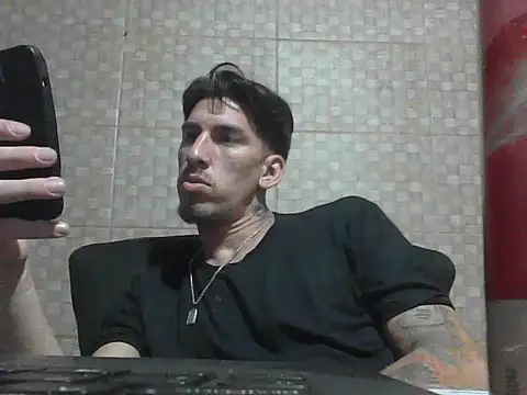 axel2leiva online show from May 16, 5:16 am