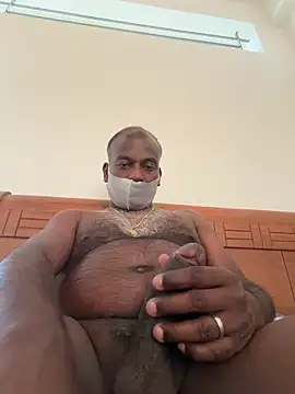 strongguyindia online show from April 17, 12:19 pm