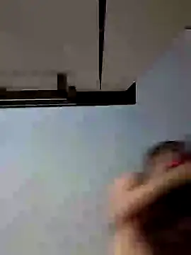 Snapshot of mister-dwt chatting on February 13, 11:26 pm mister-dwt online show from February 13, 11:26 pm