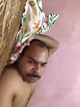 Vickyrajput009 online show from January 13, 11:47 am