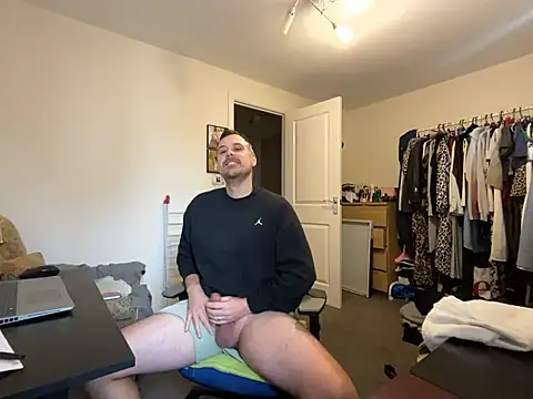 Kramer023 online show from February 17, 1:53 pm