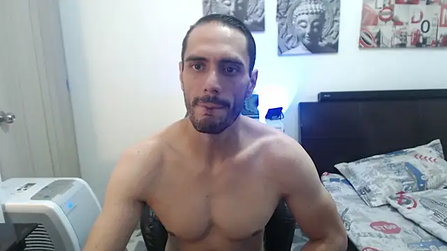 Snapshot of samuelgarcia_ chatting on January 5, 5:09 pm samuelgarcia  online show from January 5, 5:09 pm