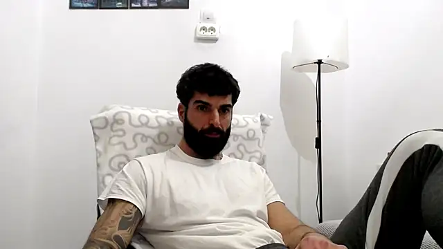 Verycutex online show from January 7, 6:24 pm