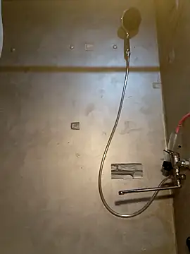 milosek81 online show from September 12, 10:32 pm