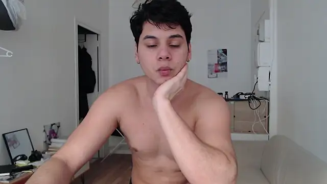 tomas boy20 online show from April 16, 5:46 pm